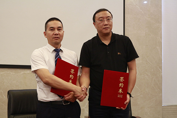 1534985946800819.jpg 456.jpg